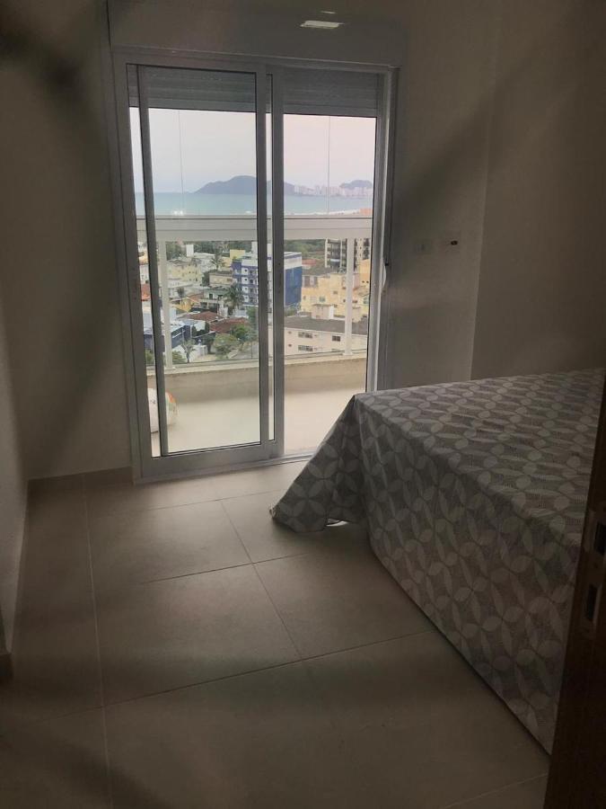 Apartamento Enseada 瓜鲁雅 外观 照片