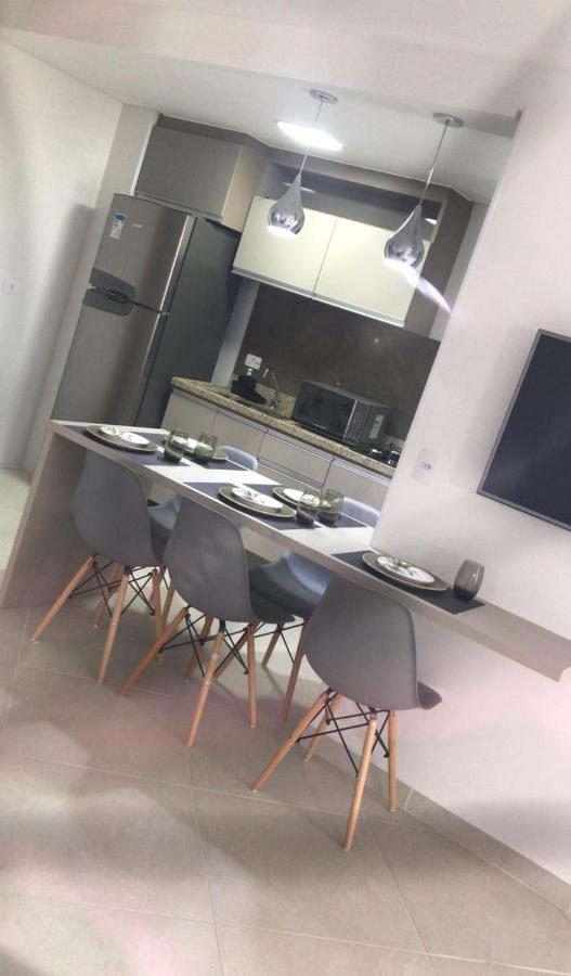 Apartamento Enseada 瓜鲁雅 外观 照片